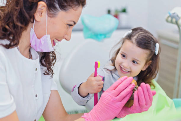 Best Emergency Dental Care  in Lathrop, MO
